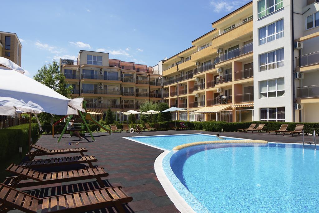 Anna Marina Apartments สวิติ วลัส ภายนอก รูปภาพ