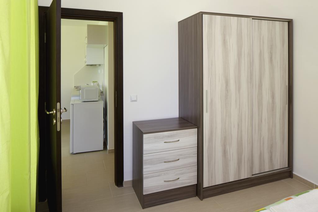 Anna Marina Apartments สวิติ วลัส ภายนอก รูปภาพ