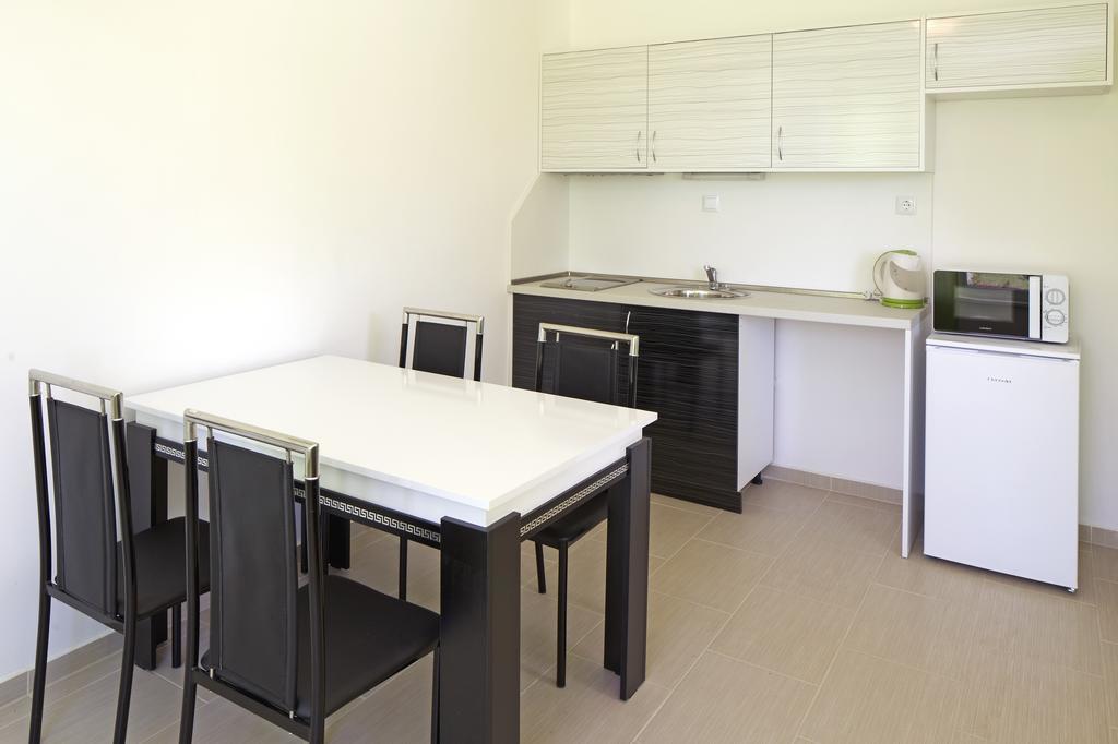 Anna Marina Apartments สวิติ วลัส ภายนอก รูปภาพ