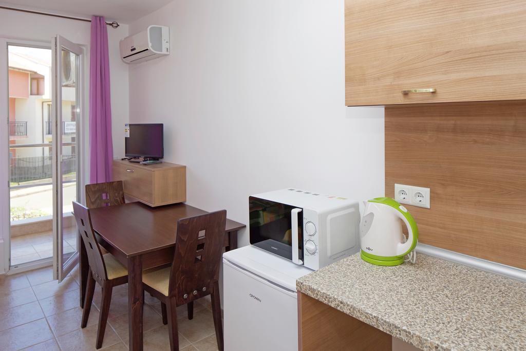 Anna Marina Apartments สวิติ วลัส ภายนอก รูปภาพ