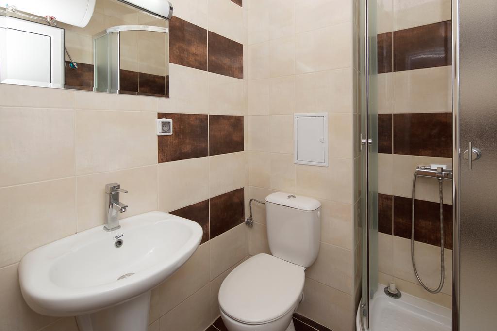 Anna Marina Apartments สวิติ วลัส ภายนอก รูปภาพ